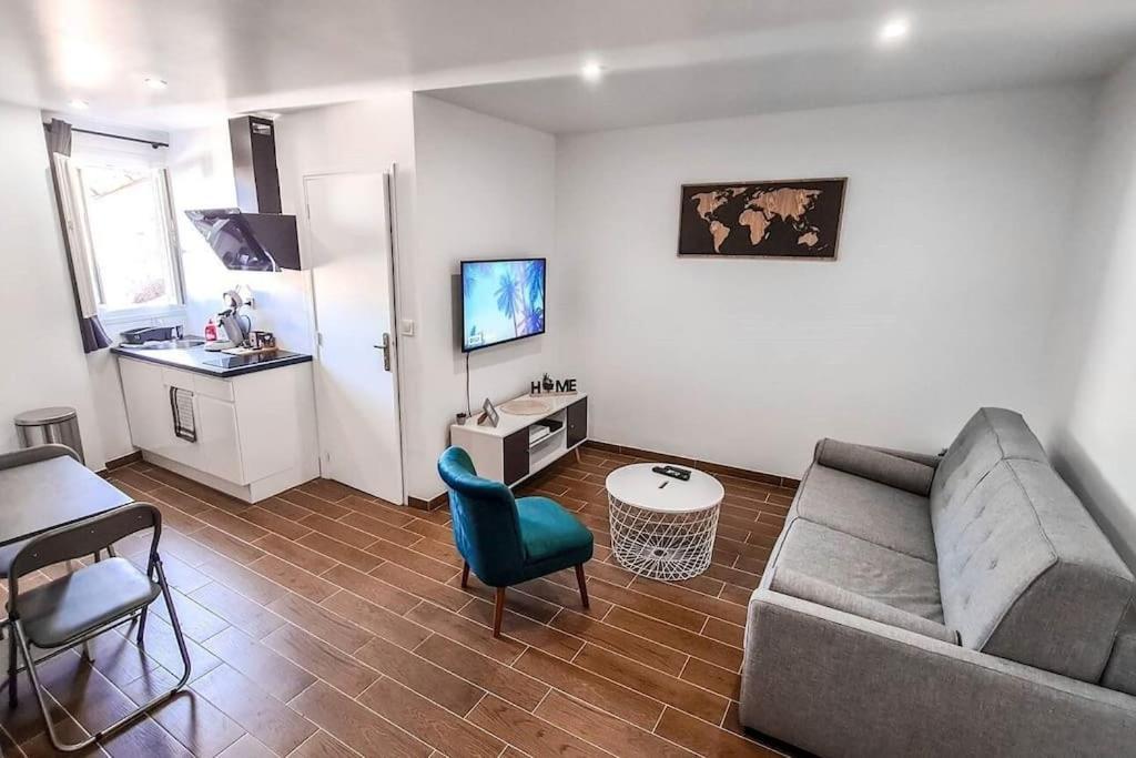 Douce Fragrance 4 Couchages Wifi Apartment Грас Екстериор снимка